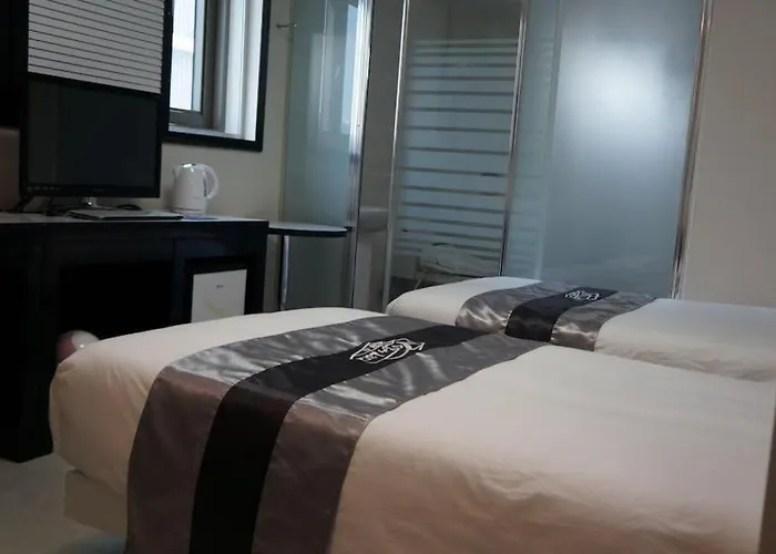 Novalus Tourist Motel