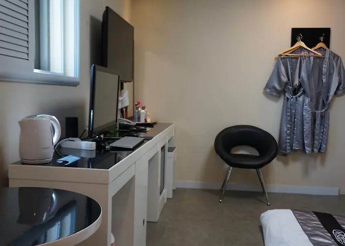 Novalus Tourist Motel 3*